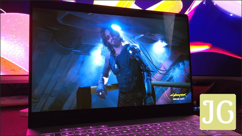 Cyberpunk 2077 on ROG Zephyrus G14 laptop